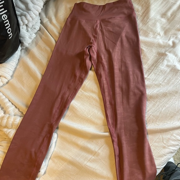 Tilyoucollapse pink cheetah print leggings never worn!! - Picture 1 of 2